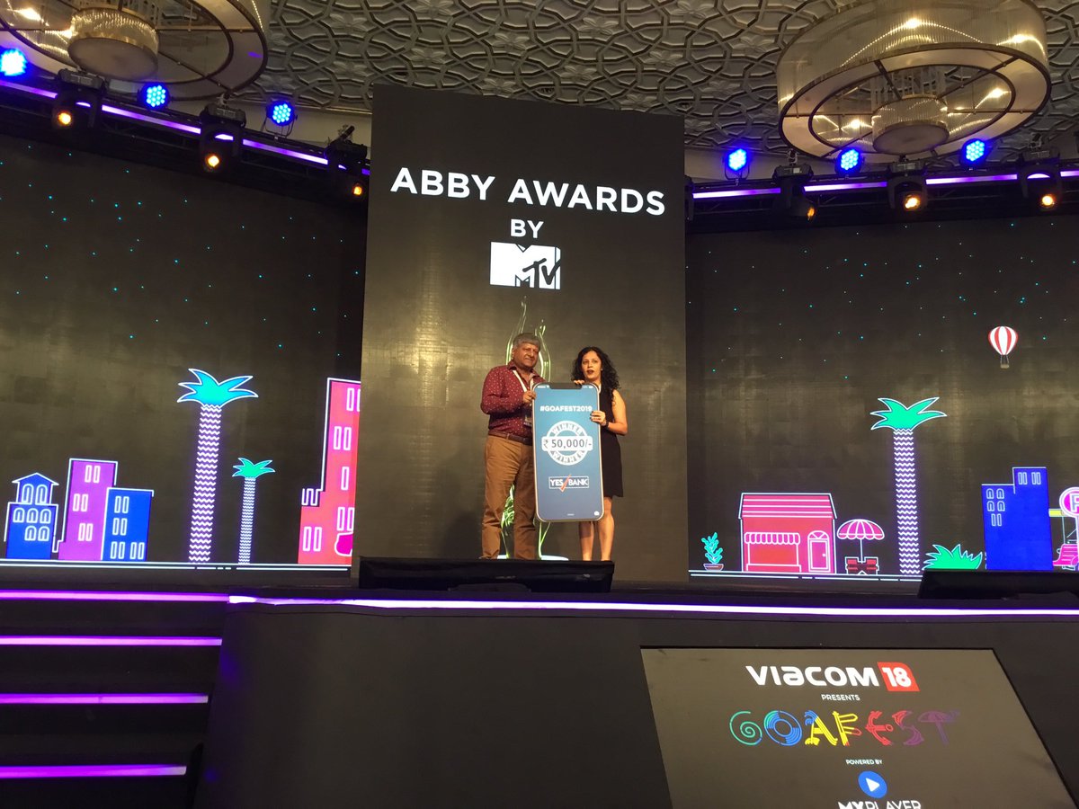 . <a href="/romaliarora/">QX</a> showed us that hashtags can win you cash-bags! She used #GoGoafest to take home a cash prize worth ₹50,000!