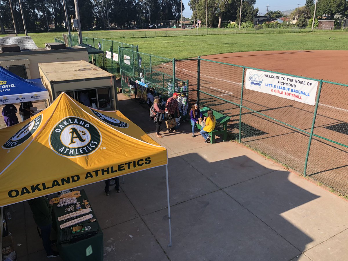 OakGreenMachine's tweet image. It’s time for the Northern California Softball Jamboree!