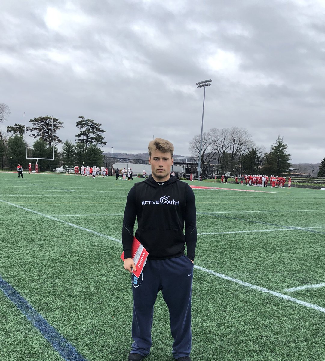 Had a amazing day at Marist thank you for having me <a href="/CoachRumsey/">Scott Rumsey</a> <a href="/Marist_Football/">Marist Football</a>