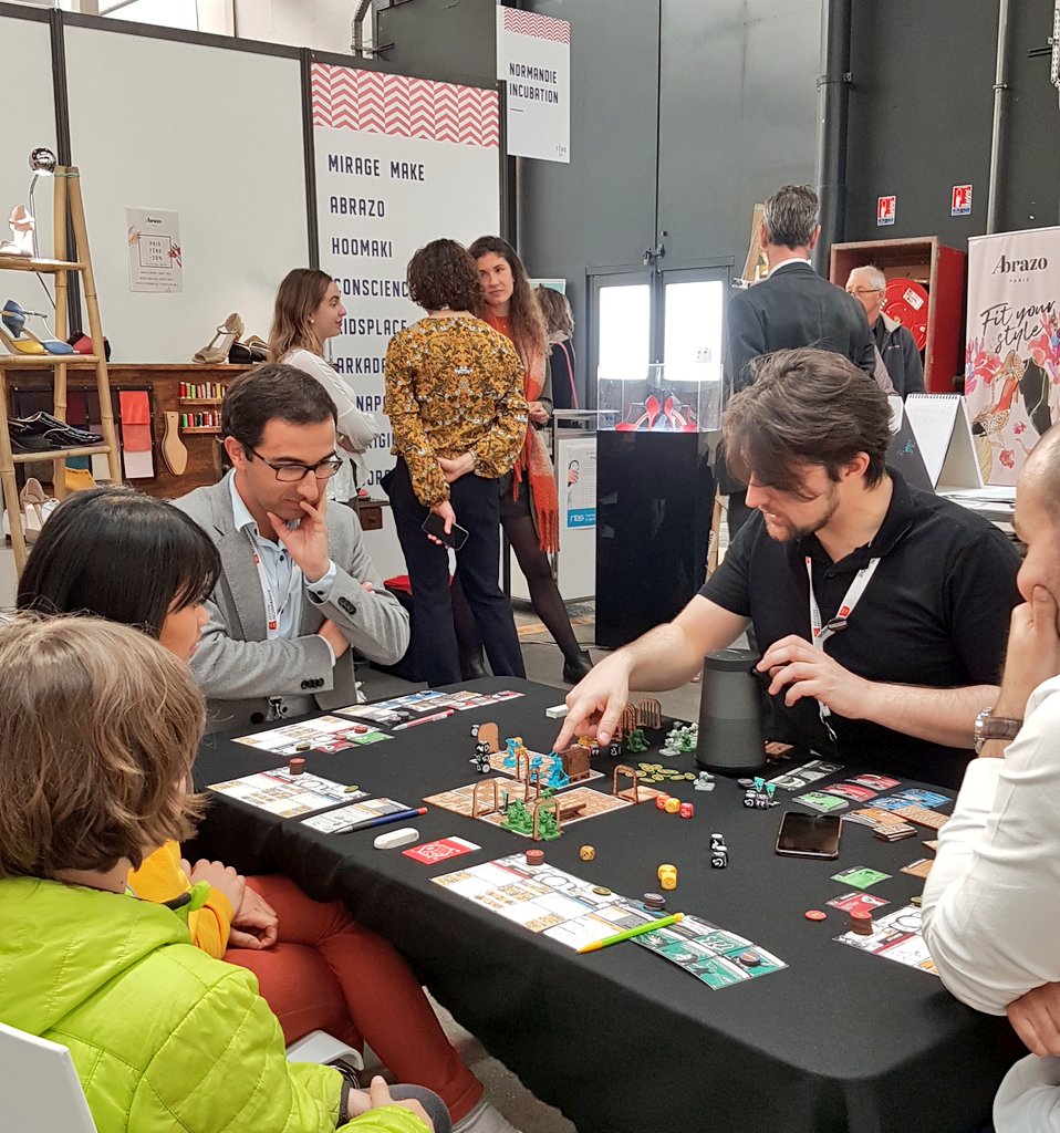 normandieincub's tweet photo. En direct du #FenoNormandie avec @ArkadaStudio ! 
L'aventure assistée par une intelligence artificielle. 
Venez jouer sur le stand 53, pôle Deux Mains #ParcExpo #Caen.
#IA #startup #innovation #game https://t.co/uZSonh1Z8K
