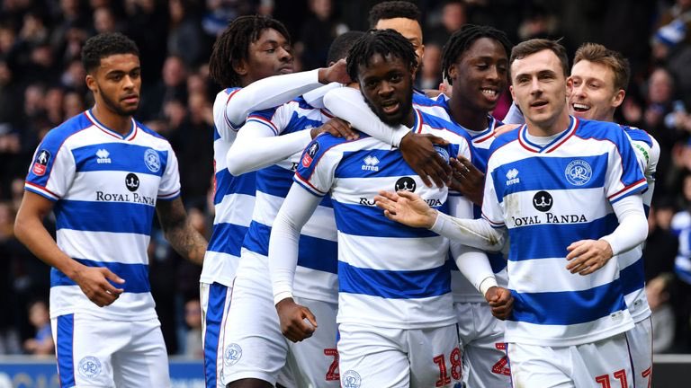 Pocket434's tweet photo. SATURDAY FOOTY!⚽️Our neighbors QPR welcome Swansea to Loftus Road at 3pm. On the screens you can catch Spurs v Huddersfield @ 12:30 followed by Man U v West Ham @ 5:30pm. Later tonight we have resident DJs spinning good vibes party music till 1am! 💃🏻🕺It's all happening here! https://t.co/PINM6Anb99