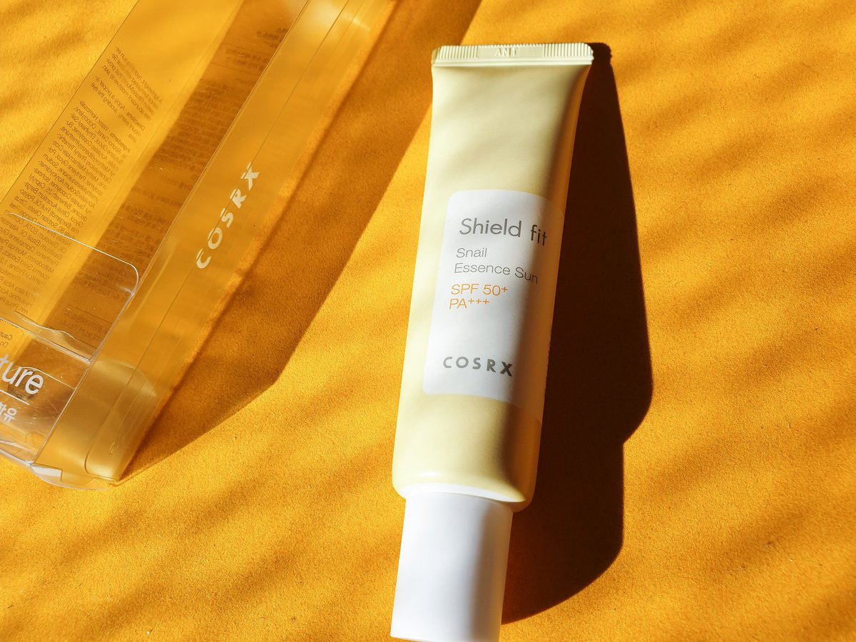itslulumd's tweet photo. Tried the @cosrx Shield Fit Snail Essence Sun
Read my review
👉 https://t.co/wIRjl5SucP
@bblogrt @femalebloggerrt @lovingblogs @bfblogrt_ @grlpowrchat @bloggerstribe @bloggerssparkle @bloggerworldrt #bbloggers  #bloggersbooth #bloggerswanted #blogginggals #theclqrt https://t.co/uNtY90xKCc
