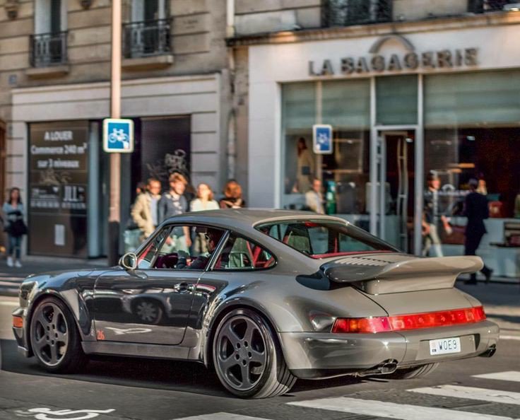 FRANCIS BOODTS tweet media