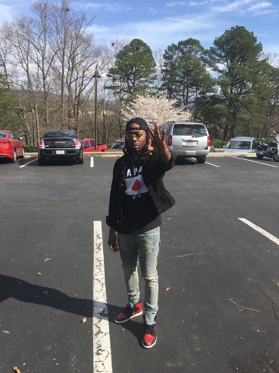 Sayitaintjamess's tweet photo. “The race is not won by the swift
Nor the battles won by the strong 
But to he who endures to the end”

2 Khainz is finally free! Yo to the good NUPES! 👌🏾♦️ https://t.co/yhbcS5IMyR