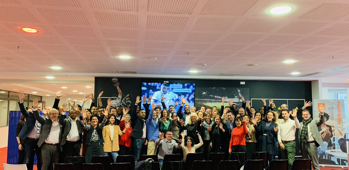 EtienneGoodman's tweet photo. Thank you @racing92 for welcoming our @orangebusiness key account teams, in your house of champions for our sales kick off. What an honour to lead this dream team 🙌! Many thanks to a great rugby champion @YannickNyanga for having shared with us inspirational rugby values #ONEOBS https://t.co/k2ITWw2Qkw