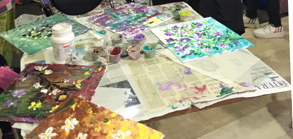MusingGee's tweet photo. Frôm Impasto session at @KNMAIndia last month. Its a wonderful initiative &amp; if you want to dabble in art, look for notifications on upcoming sessions on their page. https://t.co/Yus5wsUH4C
