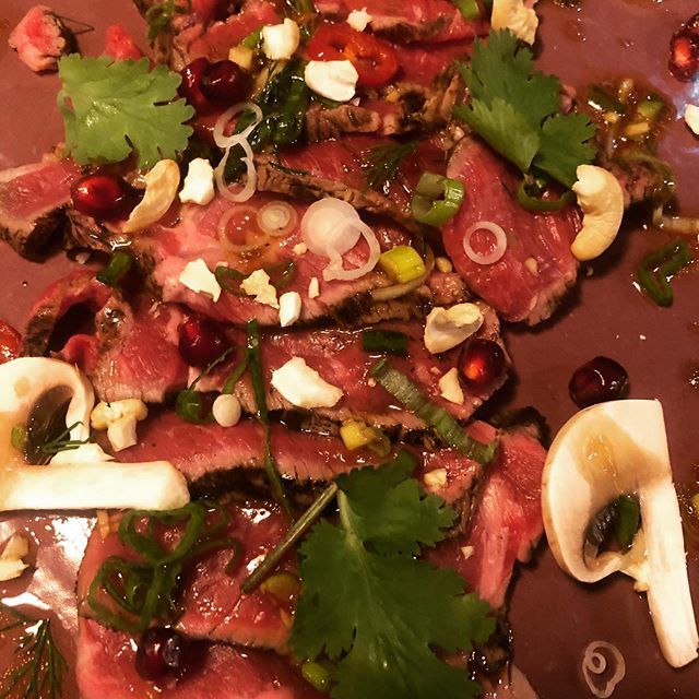 elseparis's tweet photo. #boeuf #carpaccio #frais #faitmaison #faitmaisoncuisine #champignons #assaisonnement #sofresh #cook #chef #grenade @elseparis @chef_abadiaable https://t.co/GV77JpmJUf https://t.co/4wZnrZ1xWh