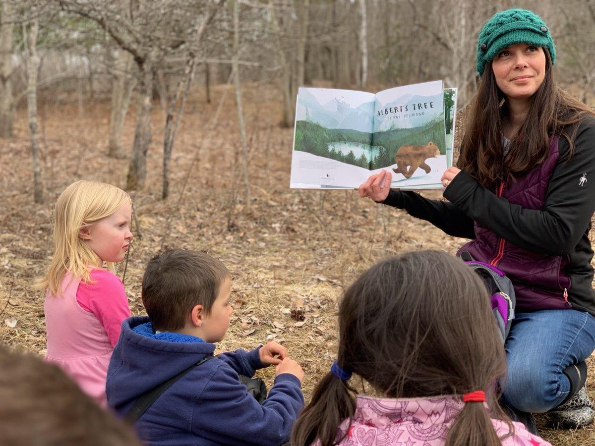 bpmskinders's tweet photo. Outdoor read aloud on Forest Friday. Everyone should have a special tree! PS. This book is adorable!  #connectingkidswithnature #findyourtree #treesbringmejoy @bpkinderclass @BrewsterPierce @KasieEnman @mmmusdcesu @MsLorrainvt https://t.co/XPrIqeiPhW