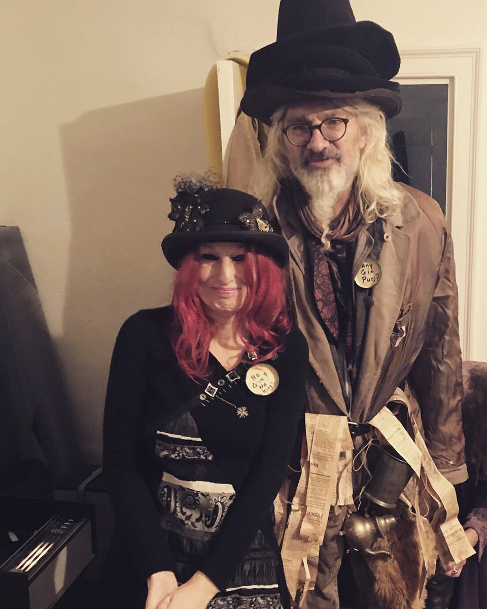 #GinFever #18thc #GinEpidemic #stephenmicalef #CityofBath #BathCityUk <a href="/BathDistillery/">The Bath Distillery</a> Gin Fever! Gin epidemic talk and poetry performance - 7.30pm Wednesday 24th April - featuring Steve Mic as Old Simon Eedy infamous 18thc beggar