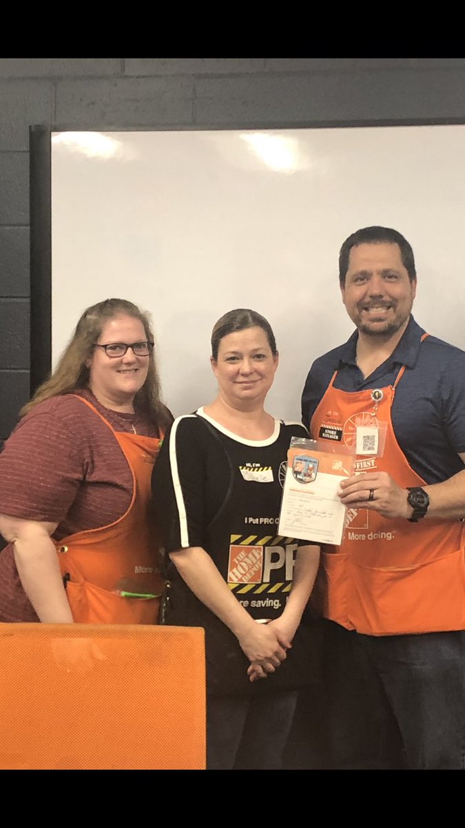 Jackie Larsen tweet media