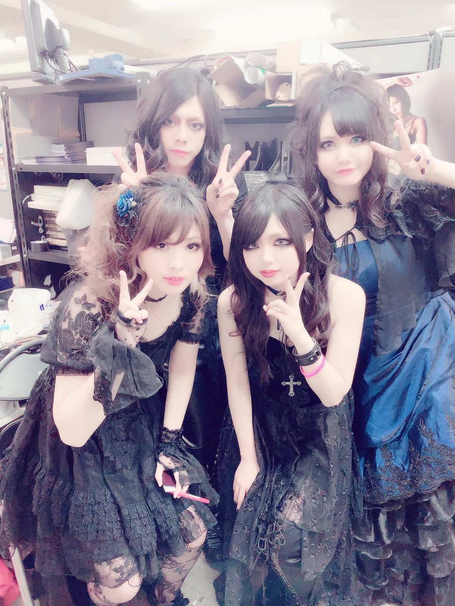 Magistina Saga 4 12 吉祥寺crescendo 1 Cloudy Swan 2 Alkanet 3 L Mc 4 ネガイノハテ 5 Persona