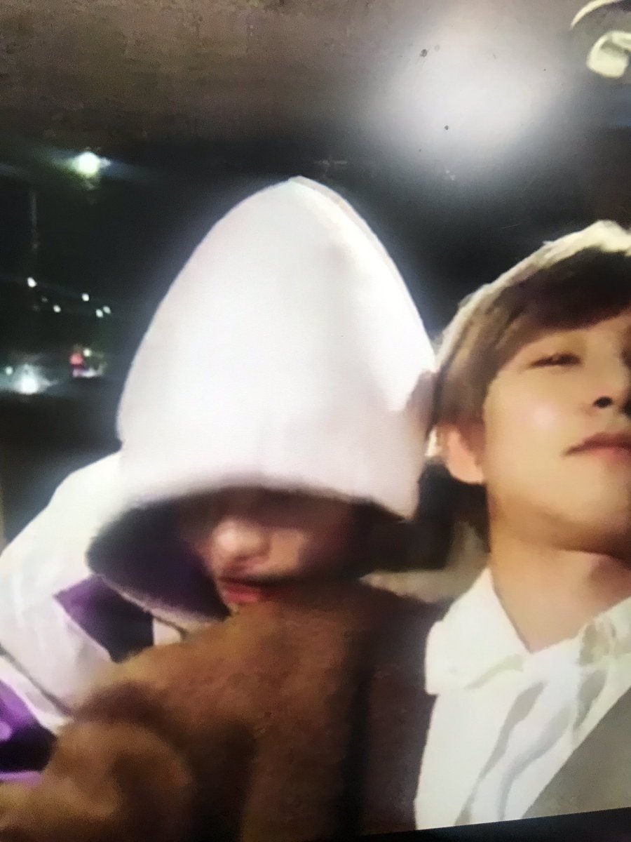 believeitplz's tweet photo. 살려달라 
뱀파이어 천런 달라 https://t.co/TNKGA9flXh