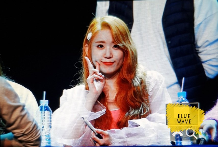 Blue_Wave00's tweet image. 190413 제일라아트홀 팬싸인회 프리뷰

우리 의정이ㅠㅠ 항상 화이팅이야
@iMe_Dreamnote 
#드림노트 #Dreamnote #보니 #Boni