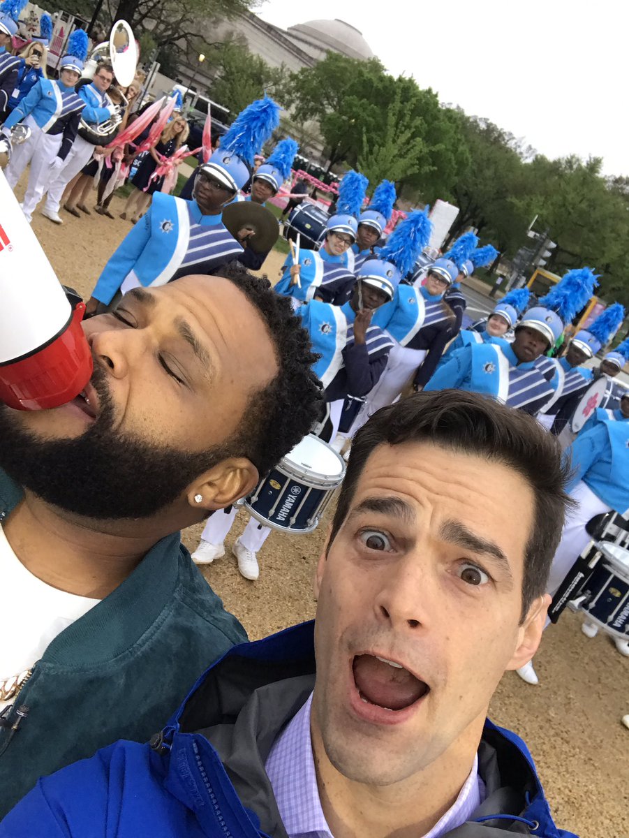 Rob Marciano On Twitter Going Off The Rails W Anthonyanderson Gma Cherryblossfest Dc