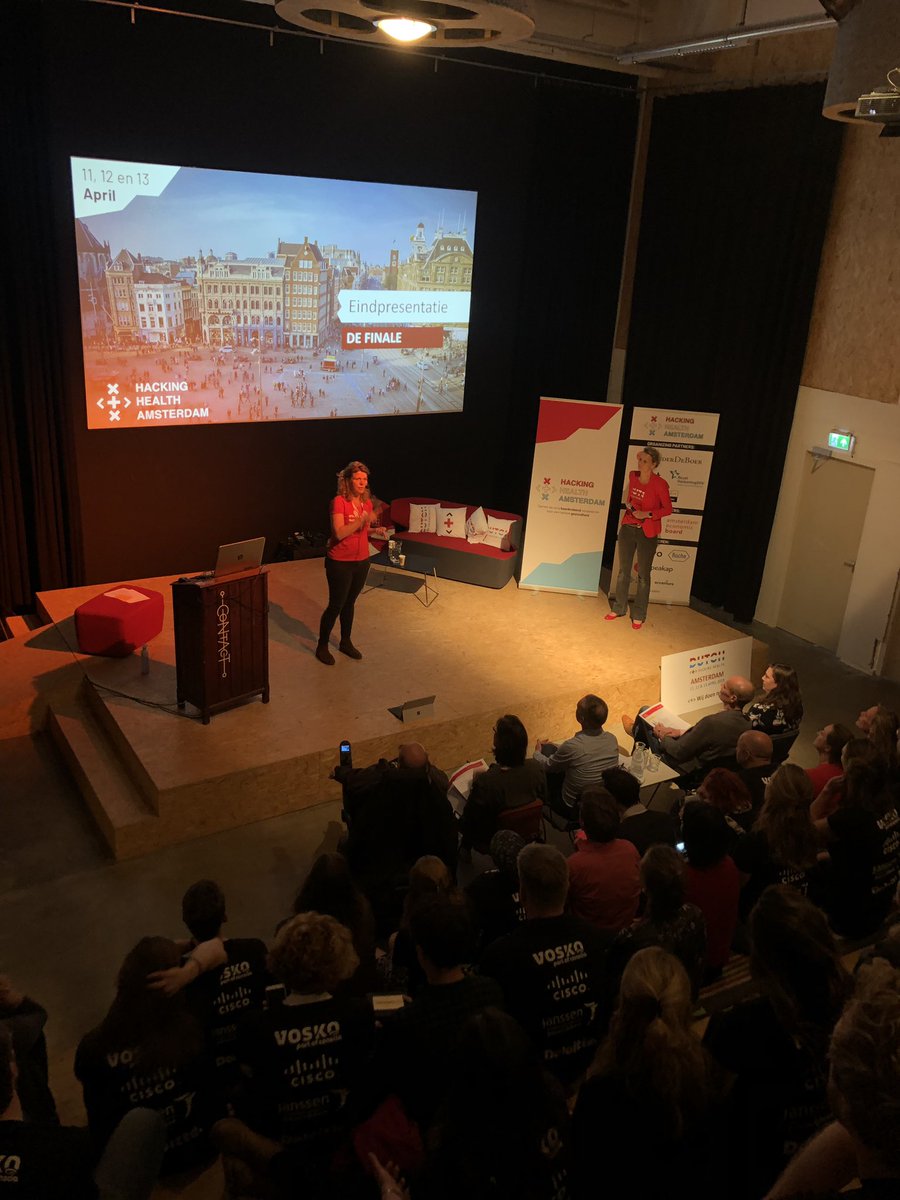 Esst2's tweet photo. De finale is begonnen!! #dutchhackinghealth #dutchHH19 #hackinghealthamsterdam @Amsterdam_HH welk idee gaat winnen? https://t.co/9muZ6HGQkz