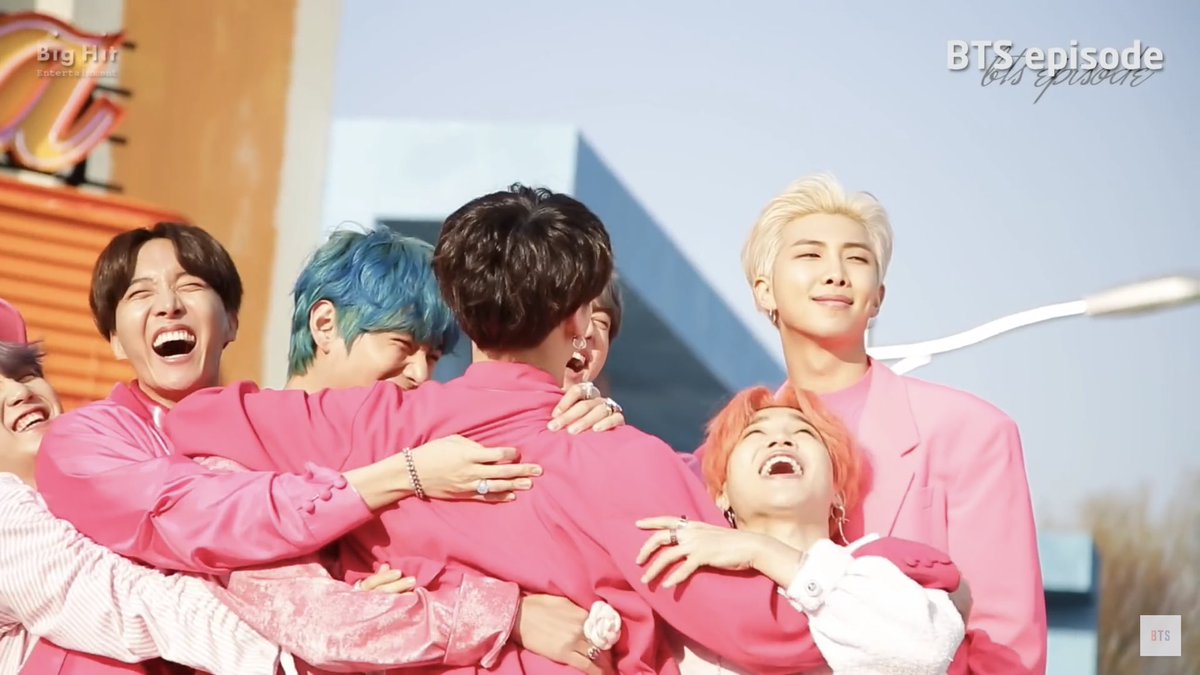 nuuvante_jry's tweet photo. 💜💜💜 i miss you #PERSONAISCOMING #bts #persona @BTS_twt https://t.co/g8AM1BJl1t
