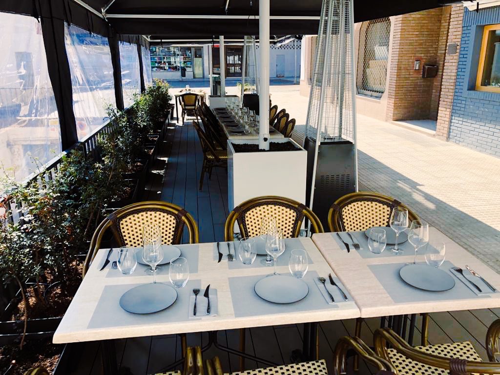 AbakoRestaurant's tweet photo. 🌞Abrazando el buen tiempo.‼️Arrancamos la temporada de #terrazaabako #nueva #teencantara https://t.co/XVjforxIKs