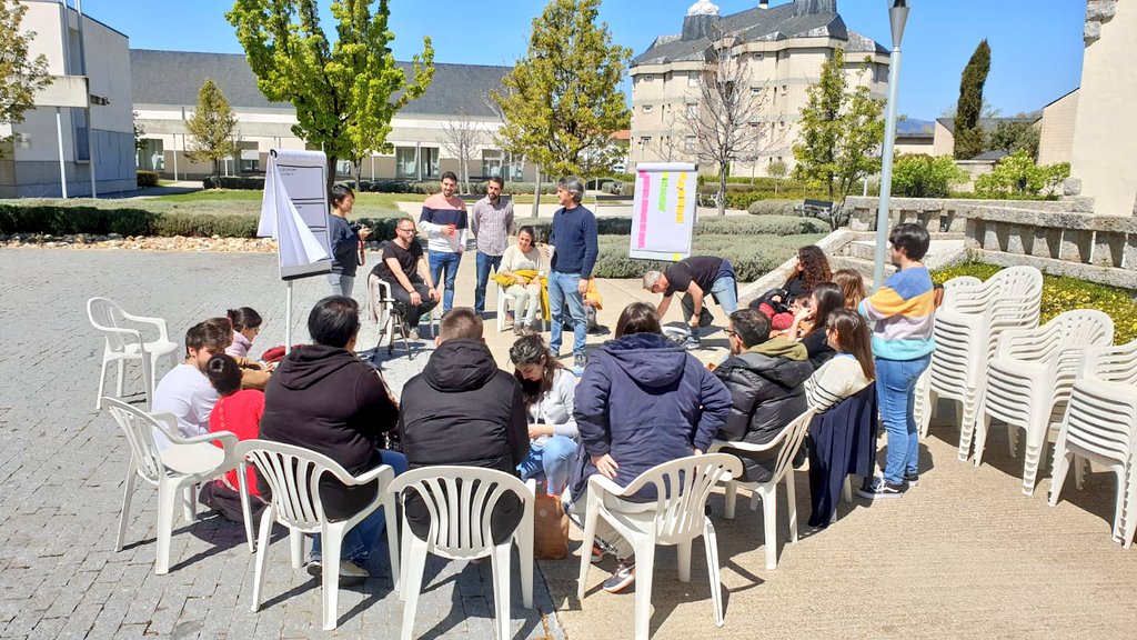 _twy_'s tweet photo. Por esta vez terminamos un #experimento que nos ha acercado, ilusionado y divertido con @Izada_espacio, ahora toca construir juntos 🚀

#ConstruyendoJuntos #IzadaTWY #TWYIzada https://t.co/MptZyaogrK