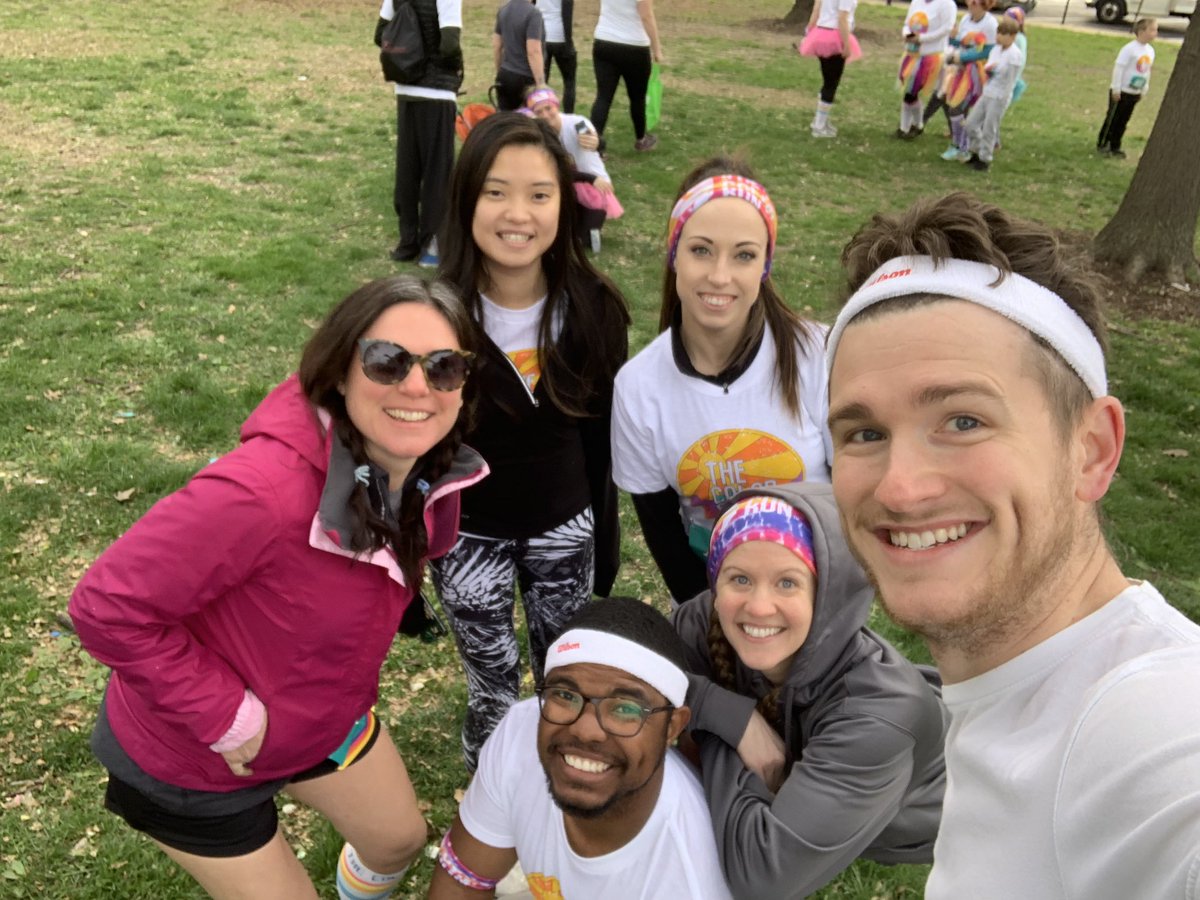NEMSmuse's tweet photo. Color Run with @newsfromNEMS teachers and friends! https://t.co/uqqXpgbrxU