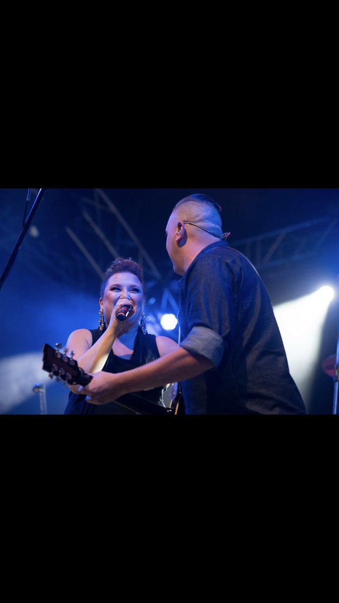 CRyanNL's tweet photo. Game day! Sold out @JagHotel show tonight with @CarolinaEast17. Gonna have a blast with some very special guests, see you there! #livemusic #intimateshows https://t.co/Dey0XWXOGj