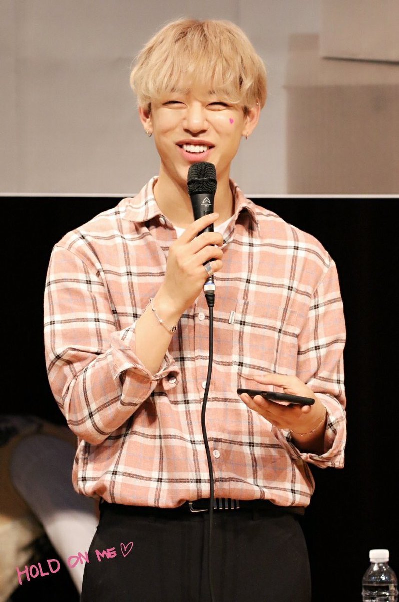 myloveswardrob2's tweet photo. #Daehyun #대현
190413 Fansign
SAINTPAIN SP Jace Check Shirt (Pink)
₩38,000
© HOLD ON ME https://t.co/qmrTpLAFzB