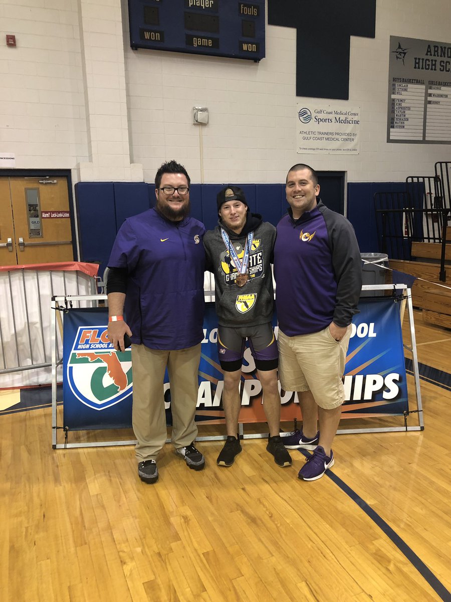 CoachMac_MHS's tweet photo. Very proud of Zach Honaker for his 3rd place finish in the 129 lb weight class at the FHSAA State Weightlifting Championship. Young man finished his weightlifting career with two top 5 finishes in two different weight classes! #ShoresStrength #LakeSidePride https://t.co/6RgW8p7GP7