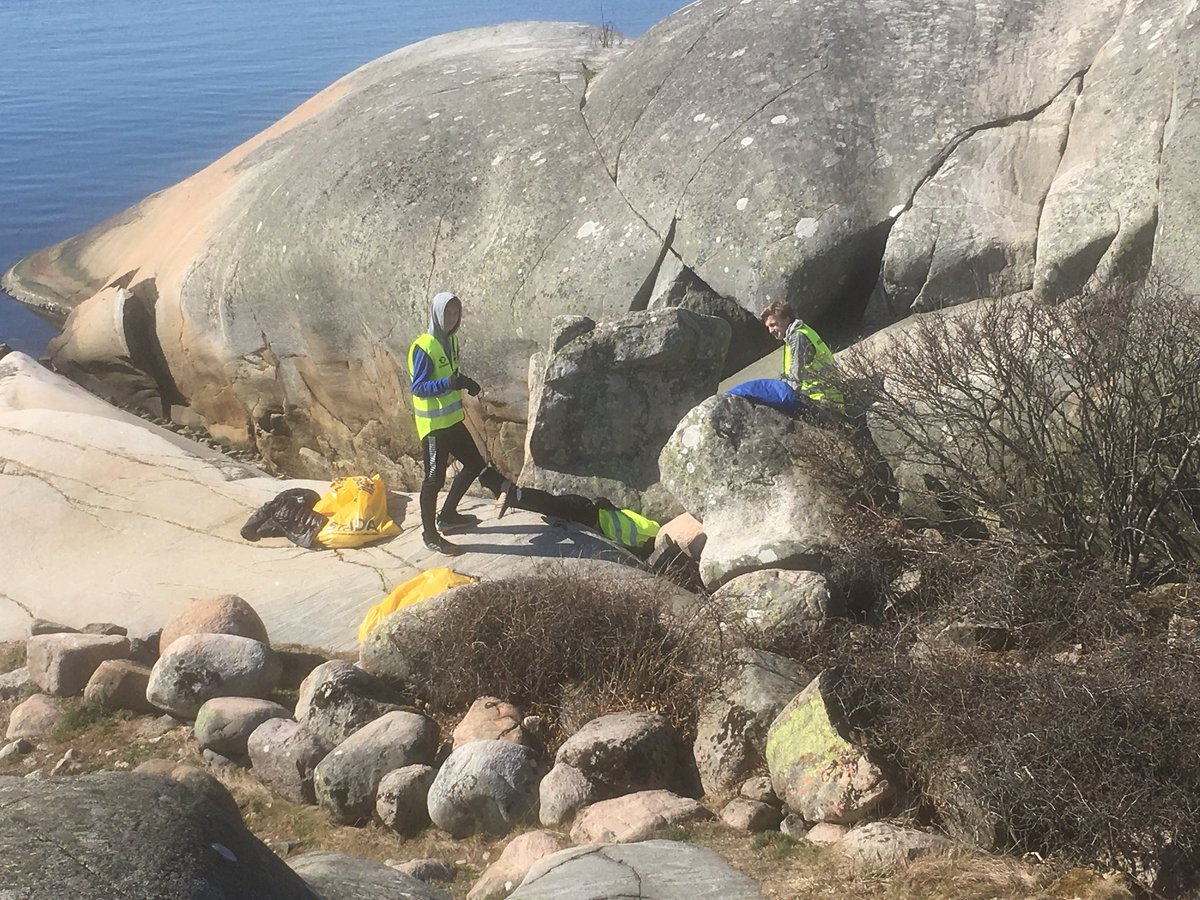 <a href="/stadasve/">Städa Sverige</a> <a href="/OnneredsHK/">Önnereds HK</a> i samarbete för mindre skräp på Smithska udden