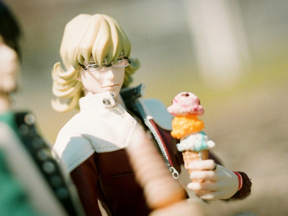 K_MUSI's tweet photo. こないだの臨港パークで撮ったフィルム写真バニーちゃん。もっと絞ればよかった…(^_^;) でも1枚目の横顔はお気に入り♪
#zenit11 #industar61lz #fuji業務用100 https://t.co/QVaf6MH5QF