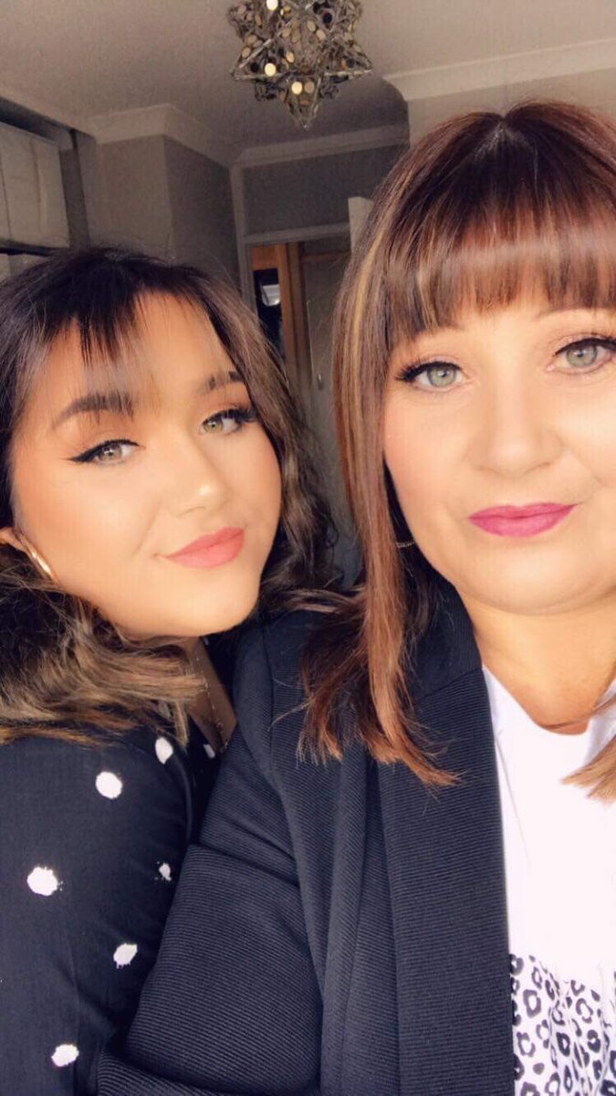 juliemwaters's tweet photo. Me and my girl out on the razz! #AllDaySession https://t.co/XOGCzPIFYq