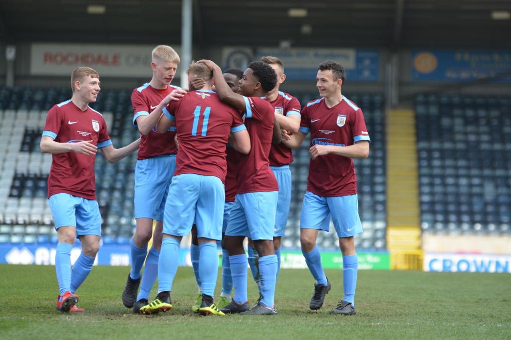 📸 Reaction to Dyson’s goal that made it 2-0 here at <a href="/officiallydale/">Rochdale AFC</a>