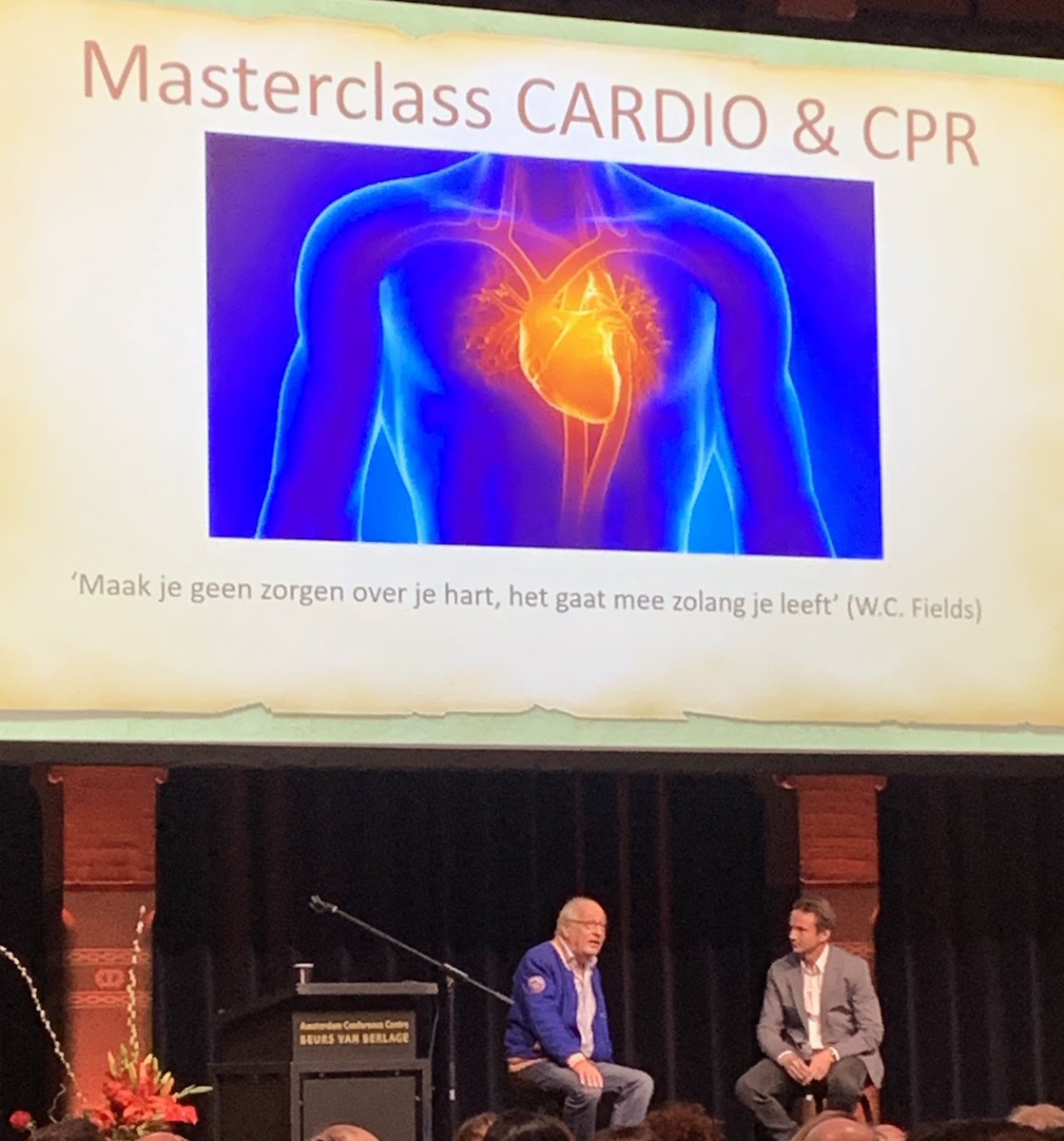 RterRiet's tweet photo. #NVAM congres “Amsterdamse school” @BeursVanBerlage over Cardio en #CPR met als special guest @youpvanthek weer van erg hoge #kwaliteit . #zorg #BIG https://t.co/3fgEUE2EyM