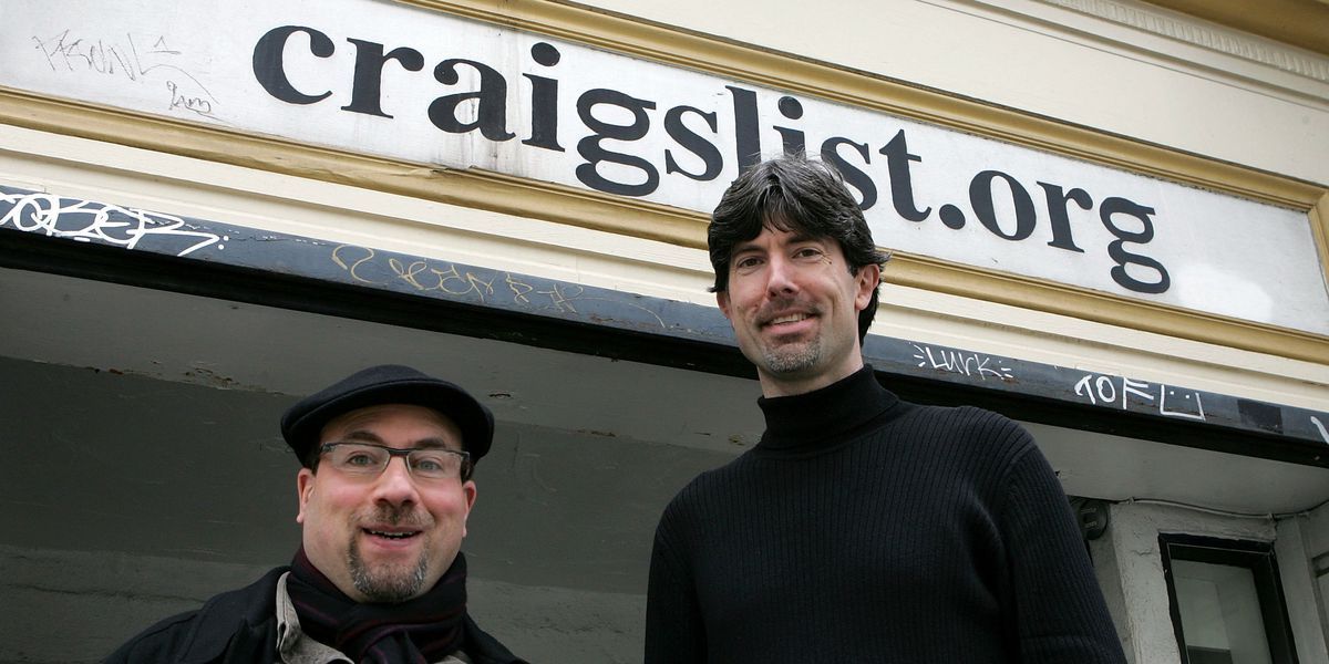 The deadline for filing your taxes is also the day that Craigslist implements a $5 listing fee for private parties selling their cars. buff.ly/2Kxj49w