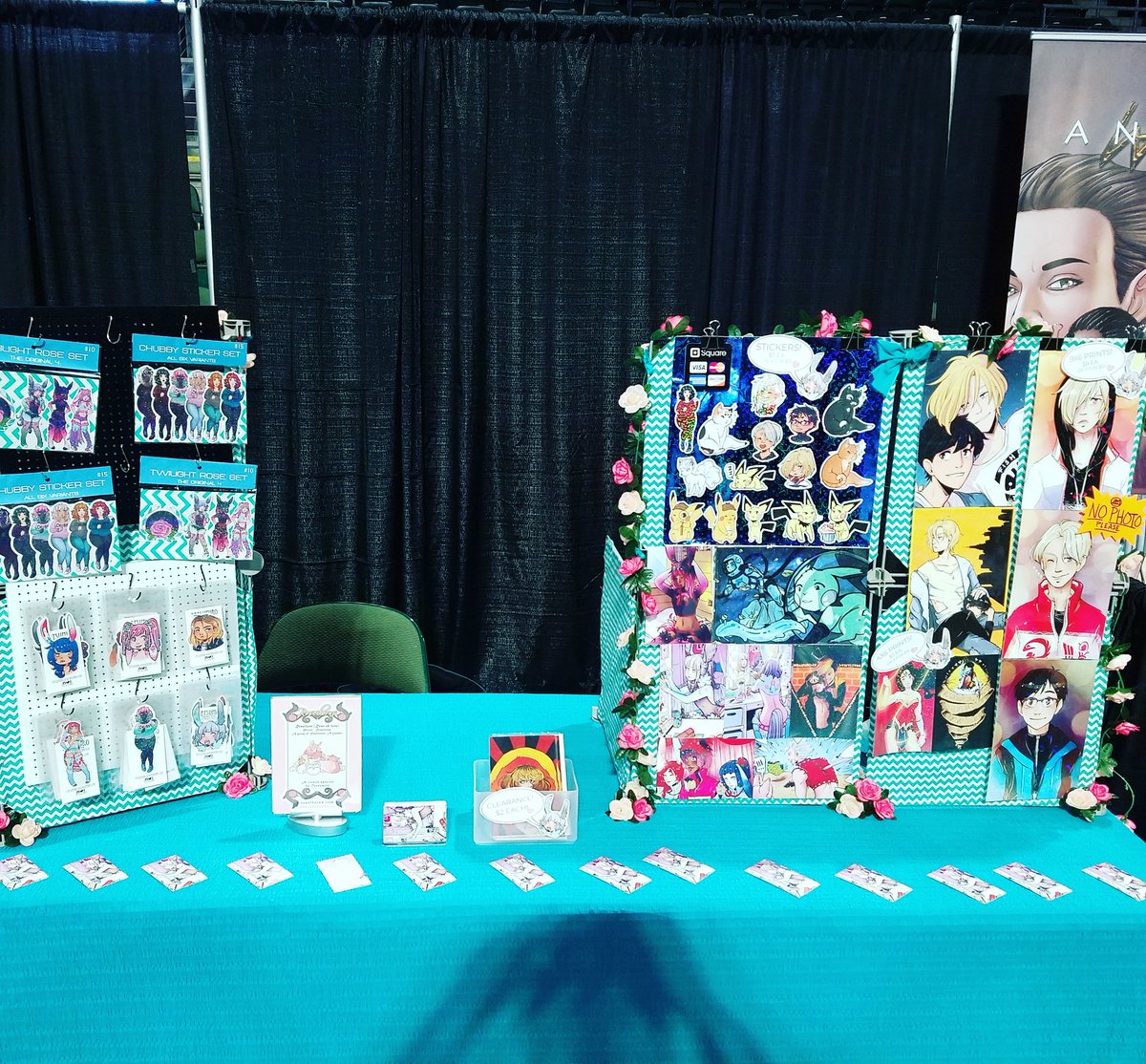 Tetsumiro's tweet photo. Good morning @wenatcheewencon ! I'm set up at table 115 today, feel free to drop by! #wencon #tetsudraws https://t.co/JPdMKzjjcU