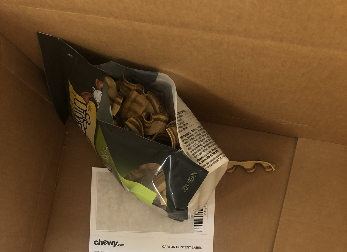 chell_sara's tweet photo. @ChewyHelp we got our box yesterday (my dogs favorite day) and when we opened it his jerky was opened and all the pieces were hard 😱 could we please get a new bag? https://t.co/5jlhO7doFb
