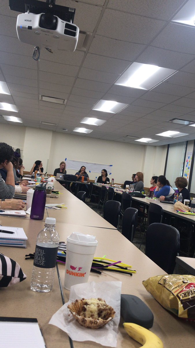 womensmarchpa's tweet photo. #Organizers #SaturdayMorning  #WMConvening Sharing our values and centering our intersections in and out of this space. ❤️ https://t.co/ygl0OcZWPV