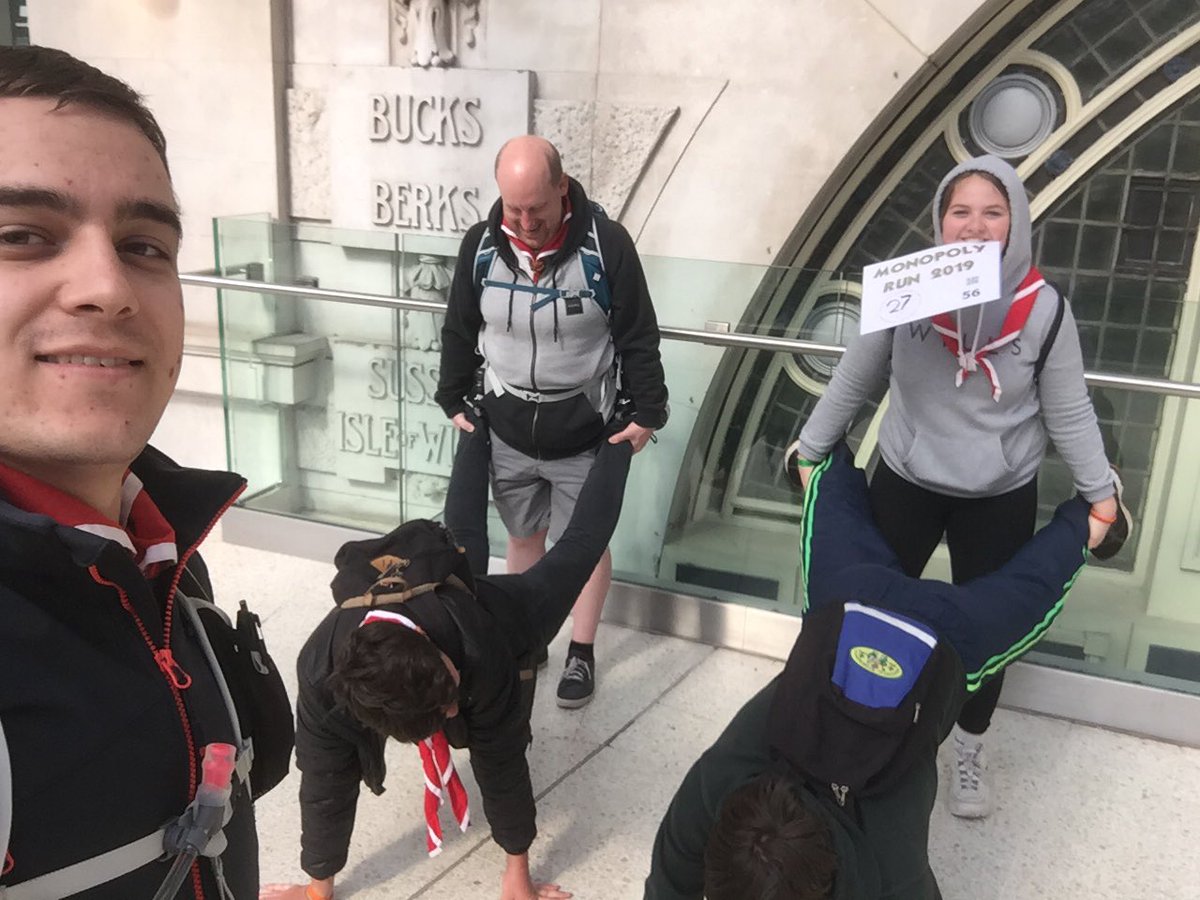 JoshBlairgrylls's tweet photo. #mr19cat #56 #waterloo #Monrun19 #xtremeesu @monopoly_run @XtremeESU #scoutsign https://t.co/cOPH78OUeB