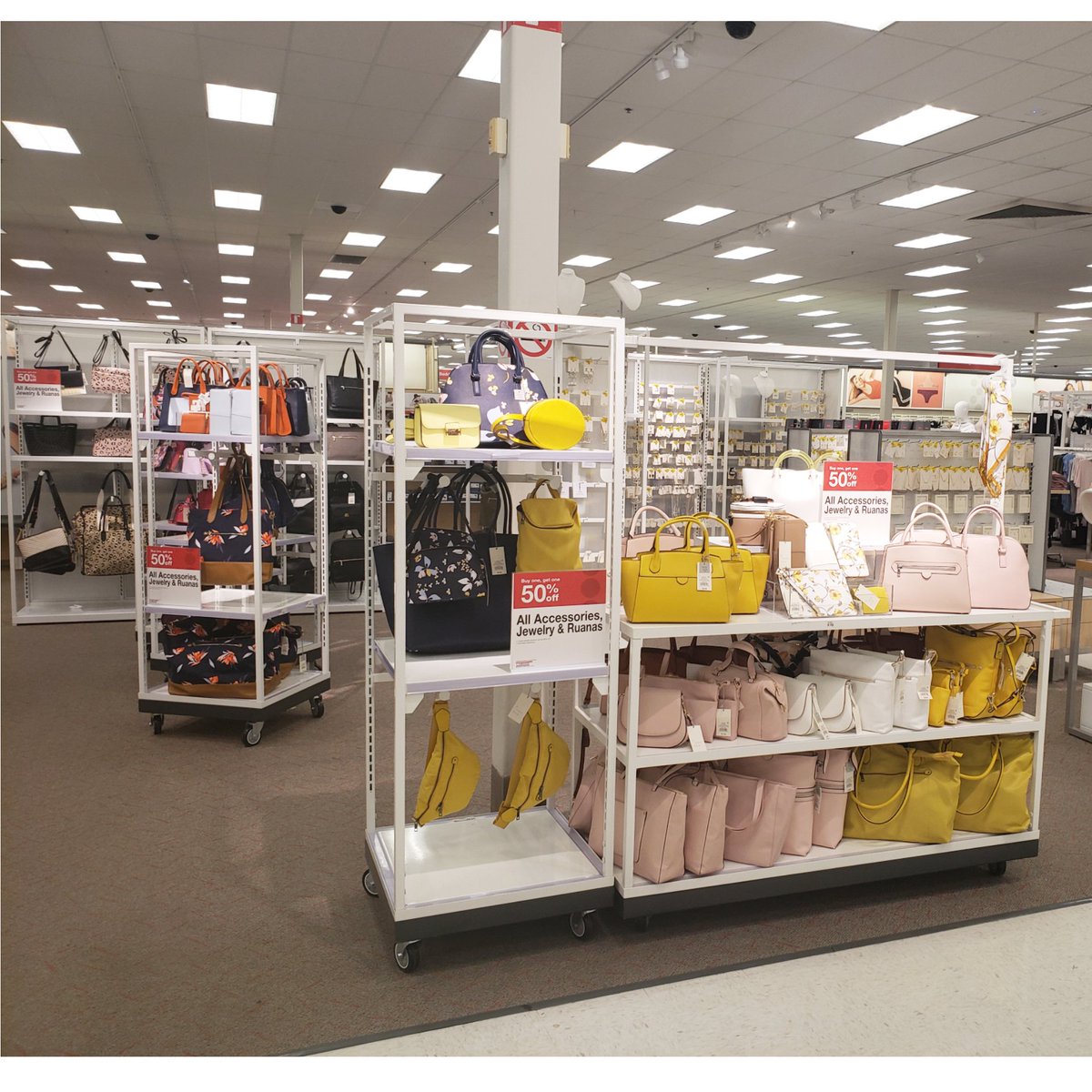 shaheedAtTarget's tweet image. Easter is 1 week away &amp;amp; Target is coming thru in The CLUTCH (No Pun) 👜. BUY 1 GET 1 50% off SALE on ALL accessories &amp;amp; Jewelry! we have the perfect accessory to Complement that Fabulous new Spring dress U just purchased from our Wide Assortment of Dresses in Wild FABLE or ANewDay