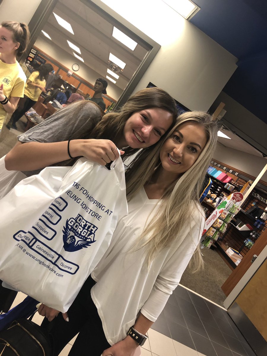 aimvick's tweet photo. Got some UNG merch! #ungopenhouse https://t.co/ZfmouZRTs4