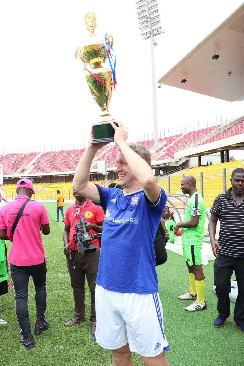 UKinGhana's tweet image. At the end of the day, we all win.💪🏼🎉🤝

Congratulations to Parliament for giving us a great game. 

It was an awesome way to end the Football season here at the @BHCFCGHANA.

#UnityThroughSports

#BHCFCvsParliament #FootballIsGREAT🇬🇧 @walkeriain @DiploTom @19tmb