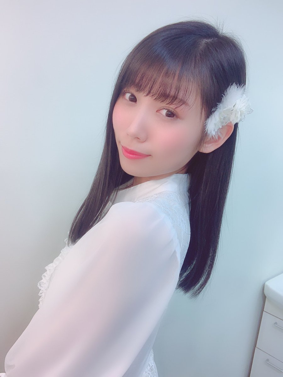 _kuruminana's tweet photo. Dear L mana そして 胡桃奈々 を応援してくださり、本当にありがとうございました。

みなさんの生活の一部にわたしが存在できたことが何よりも嬉しく思います。

携わってくださった全ての方々が幸せでありますように。ありがとう！がんばろうね！ https://t.co/sTGJmHVpk2