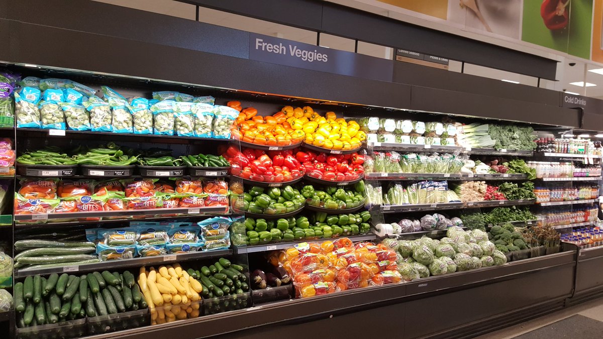 Creating that WOW factor at 2193 Maple Grove
<a href="/hartmantiff/">Tiffanie Hartman</a> 
<a href="/choffmann1209/">Chris</a> 
@TodMiller0925 
<a href="/gbhlavinka/">Gwen Hlavinka</a>