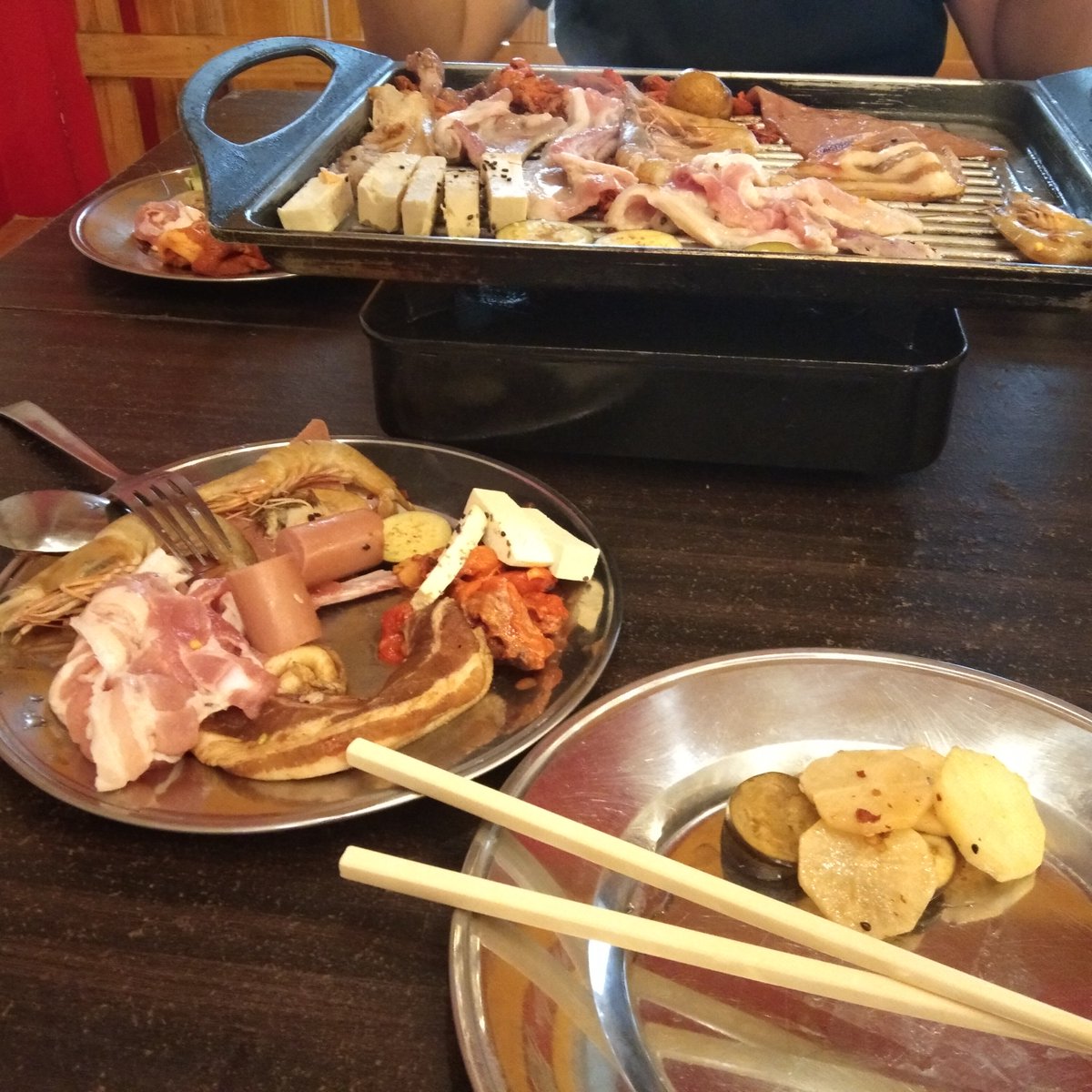 azuravlad7's tweet image. Nice ka Niel, haha, Advance Congratulation ngayan para iyo graduation   😇😇😇
#futurechemist