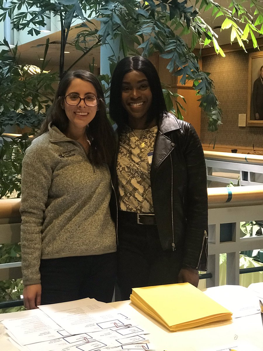 IssaDiSciullo's tweet photo. @DrexelMedicine Accepted Students’ Day today! Busy but productive day that began with our Diversity Breakfast! https://t.co/6YlXAEFM0y