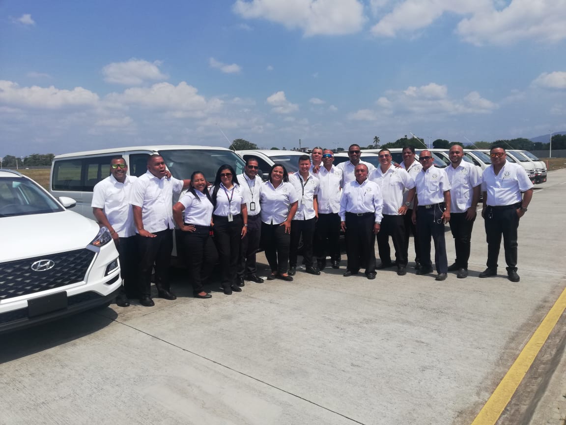 sictp51's tweet photo. @tocumenaero Nuestra Organización renueva flota para seguir prestando un servicio de calidad con más de 67años de experiencia en el Aeropuerto Internacional de Tocumen a pesar de la piratería y poca atención de las autoridades del aeropuerto que no hacen cumplir el contrato. https://t.co/7Chlhnrp01