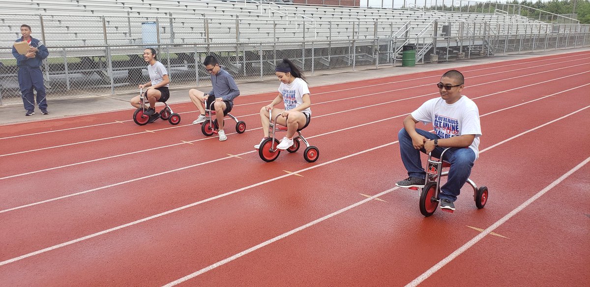 CySpringsAFJROTC tweet media