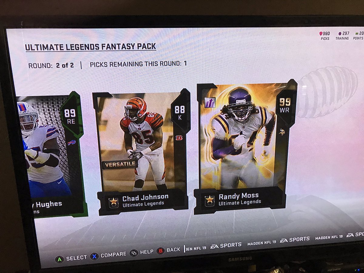 EricEveritt0516's tweet photo. First coin pack. #easterluck #mut19 @Scomo843 @TheDazzlinOne @ToKeNasty @TheActualCC https://t.co/JdabFDShfI