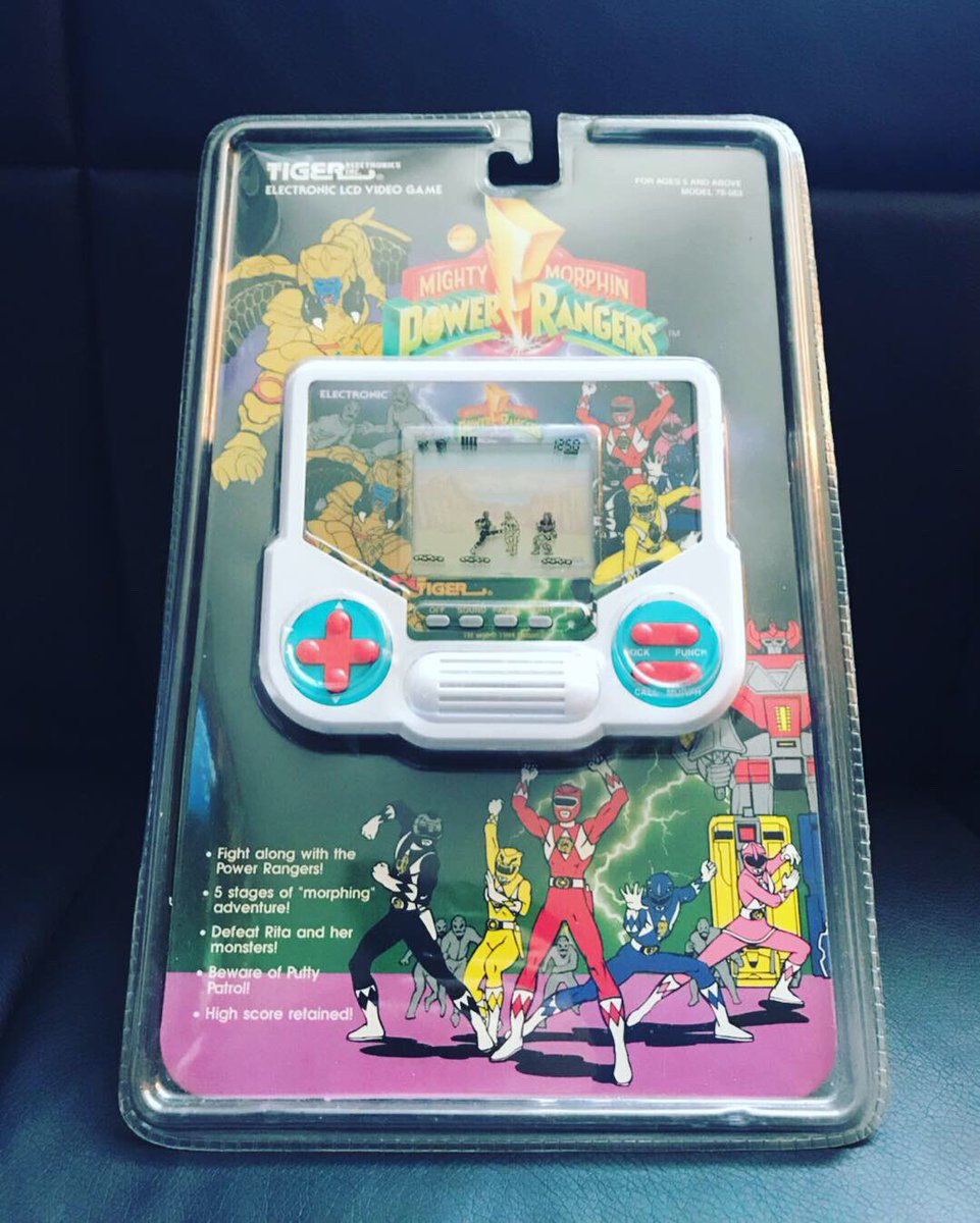 GamerAhmer's tweet photo. #brandnew #tigerhandheld #tigerelectronics #videogames #collection #gamingcommunity #games #gamergirl #gamerahmer #retrocollectivena #retrocollective #retrogaming #handheldgaming #powerrangers #mightymorphinpowerrangers https://t.co/9dMfZsLKaL