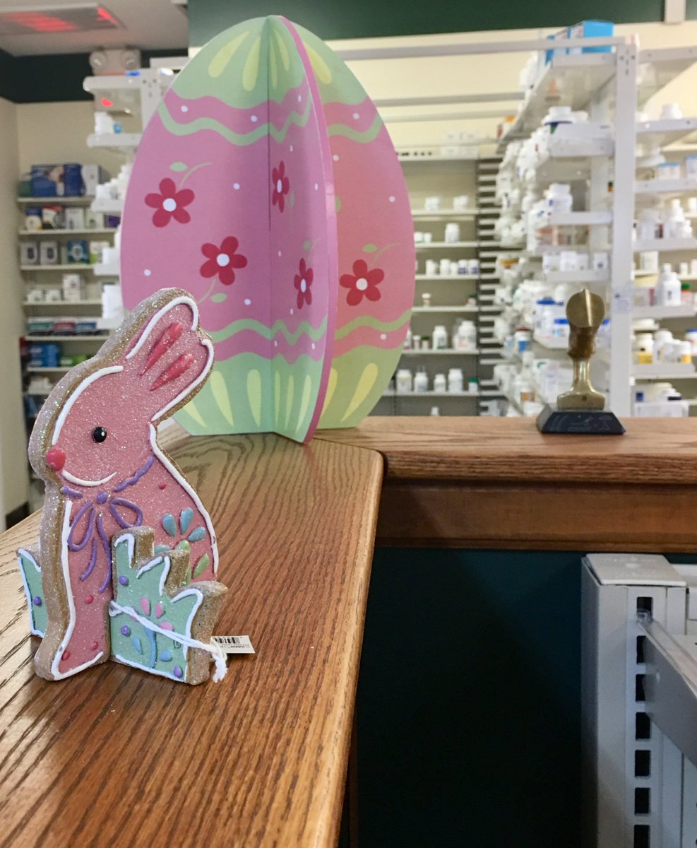LoganProPharm's tweet image. Prepare for 🌷Easter THIS weekend!
We have some adorable 🐰bunnies and eggs at the Pharmacy to decorate your home next Sunday!

We also have Jelly Bellies for 👒baskets &amp;amp; 🍫chocolate from the Chocolate Factory in Golconda!

Come shop with us today!

#LoganProf #Pharmacy