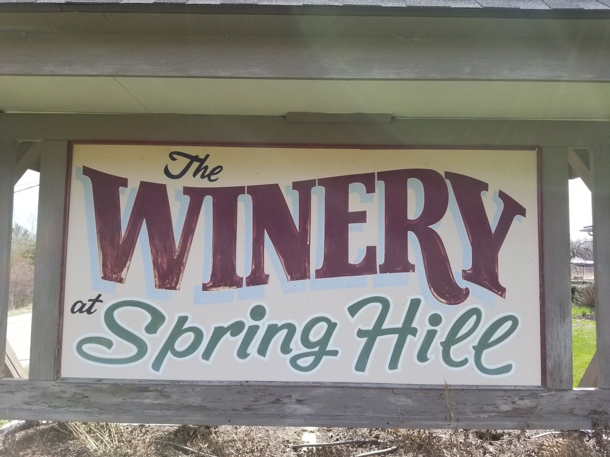 SpringHillWines's tweet image. Can&apos;t wait for the Easter Egg Hunt to start!  See everyone at noon!