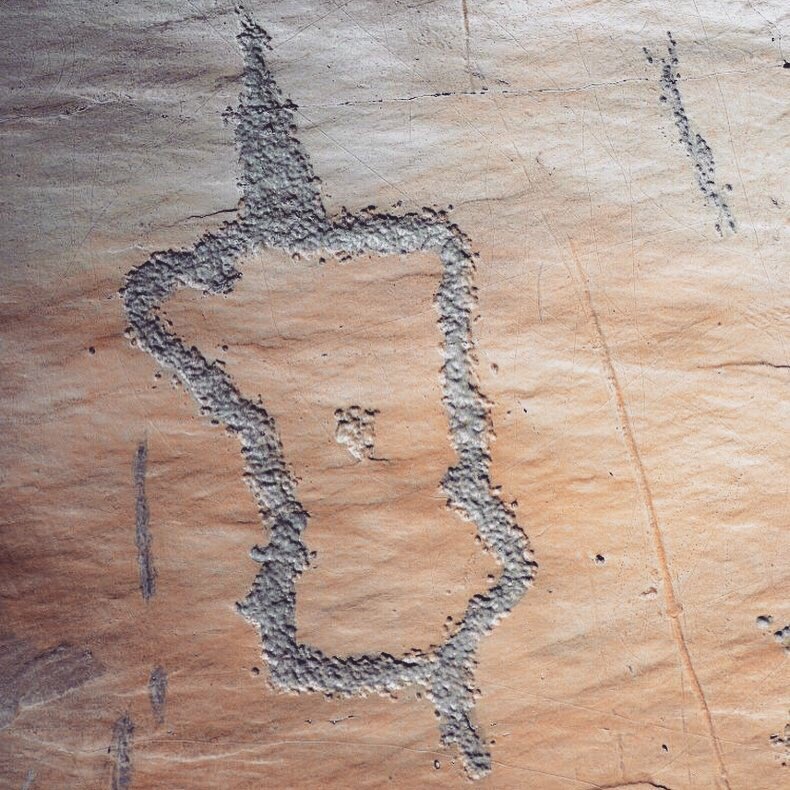 SocietaDi's tweet photo. Ecco alcuni calchi che verranno esposti in occasione della mostra “SIMBOLI immagini e riproduzioni dell’arte rupestre della Valcamonica e del Monte Bego” Inaugurazione 20 aprile ore 17:30 presso la Biblioteca Regionale. Segnatelo in agenda! #arterupestre #valcamonica #montebego https://t.co/xZ7ViAi58A